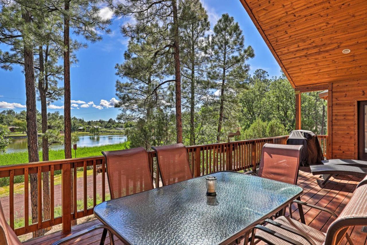 Serene Lakeside Cabin With Decks And Edler Lake Views! باينتوب ليكسايد المظهر الخارجي الصورة