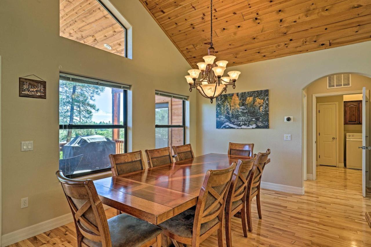 Serene Lakeside Cabin With Decks And Edler Lake Views! باينتوب ليكسايد المظهر الخارجي الصورة